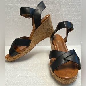 Pesaro Viola Women's Wedge Sandals